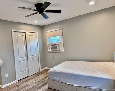 107 Fairview Avenue - Photo Thumbnail 18