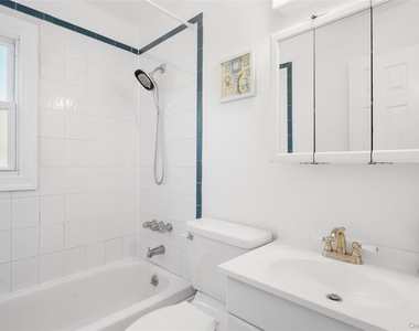 27 Summit Boulevard - Photo Thumbnail 12