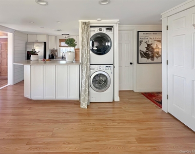 57 Nash Avenue - Photo Thumbnail 12
