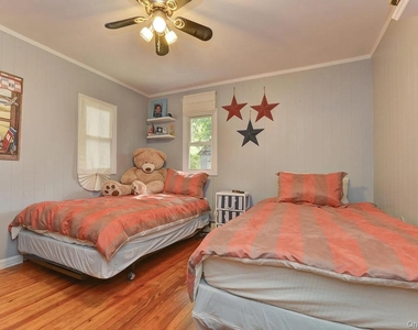 14 Seabird Avenue - Photo Thumbnail 9
