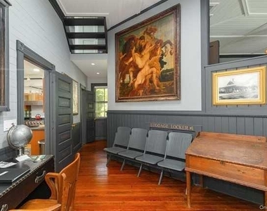 11 Old Depot Way - Photo Thumbnail 8