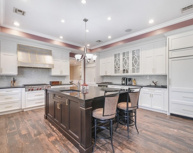 13 White Birch Drive - Photo Thumbnail 11