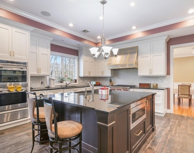 13 White Birch Drive - Photo Thumbnail 12