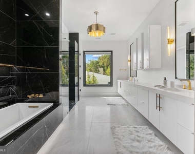 1138 Basil Road - Photo Thumbnail 15