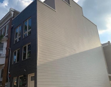 1848 N 19th Street - Photo Thumbnail 2