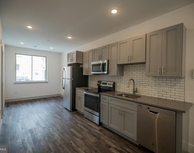 3716 Haverford Ave - Photo Thumbnail 1