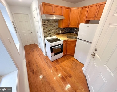 2025 N 4th Street - Photo Thumbnail 2
