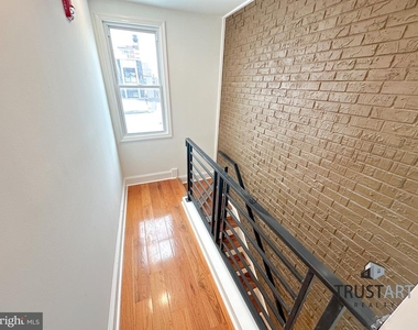 2025 N 4th Street - Photo Thumbnail 5