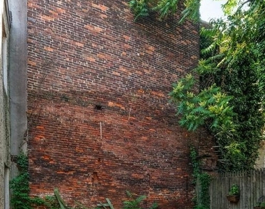 234 Bainbridge Street - Photo Thumbnail 9