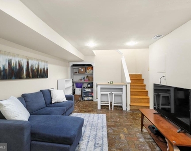 234 Bainbridge Street - Photo Thumbnail 2