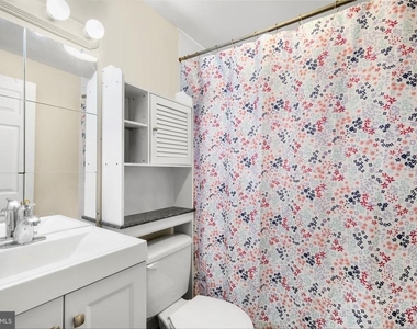 234 Bainbridge Street - Photo Thumbnail 8