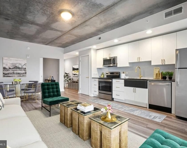 1901 Callowhill Street - Photo Thumbnail 10