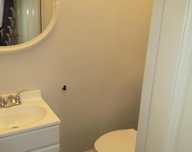 6845 Germantown Avenue - Photo Thumbnail 8