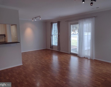 83 Avon Lane - Photo Thumbnail 2