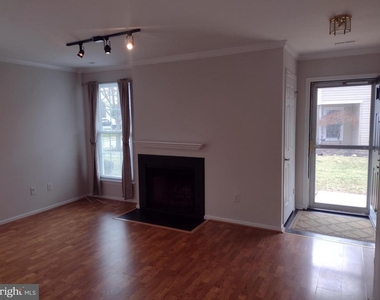 83 Avon Lane - Photo Thumbnail 3
