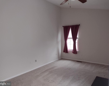 83 Avon Lane - Photo Thumbnail 17