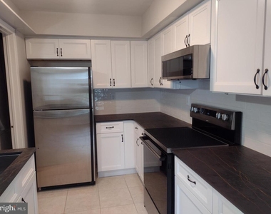 83 Avon Lane - Photo Thumbnail 5