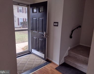 83 Avon Lane - Photo Thumbnail 1
