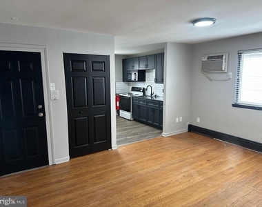 517 Morgan Avenue - Photo Thumbnail 5