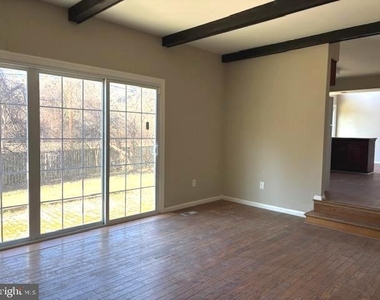 1018 Willowleaf Way - Photo Thumbnail 31