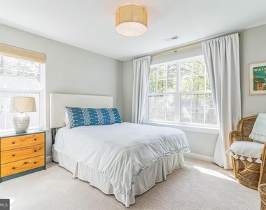14720 Locust Court - Photo Thumbnail 16