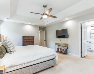 14720 Locust Court - Photo Thumbnail 25