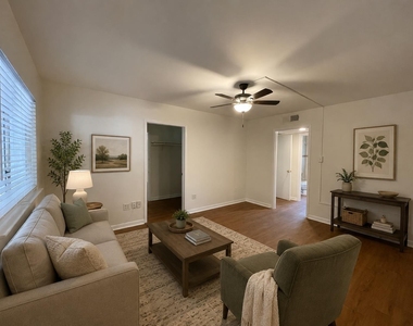 3106 Duval St - Photo Thumbnail 13