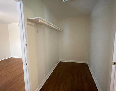 3106 Duval St - Photo Thumbnail 21