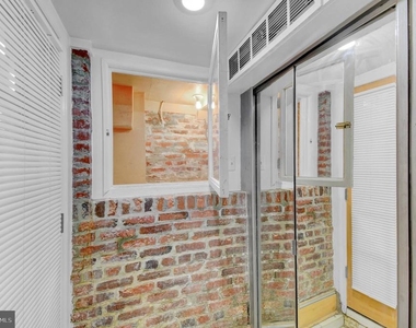 1118 Girard Street Nw - Photo Thumbnail 18