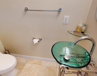615 16th Street Ne - Photo Thumbnail 4
