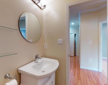 615 16th Street Ne - Photo Thumbnail 24