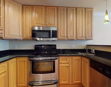 615 16th Street Ne - Photo Thumbnail 9
