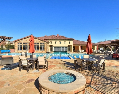 102 Bella Toscana Ave - Photo Thumbnail 25