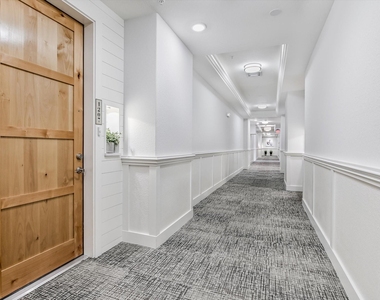 102 Bella Toscana Ave - Photo Thumbnail 1