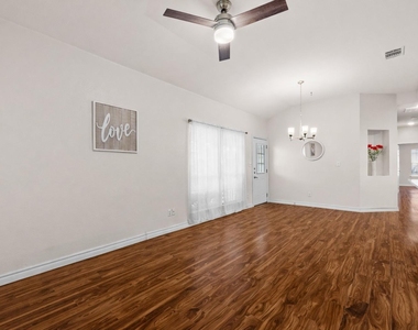8703 Weiser Dr - Photo Thumbnail 20