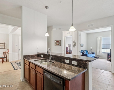 9831 Del Webb Parkway - Photo Thumbnail 16