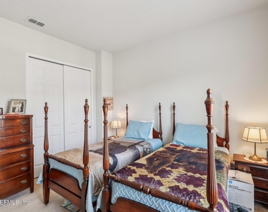 9831 Del Webb Parkway - Photo Thumbnail 21