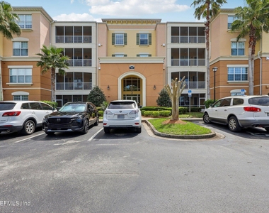 9831 Del Webb Parkway - Photo Thumbnail 1