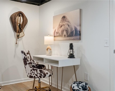 2790 Sardis Street - Photo Thumbnail 34