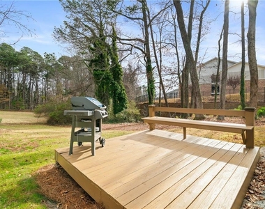 2790 Sardis Street - Photo Thumbnail 35
