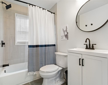 2790 Sardis Street - Photo Thumbnail 24