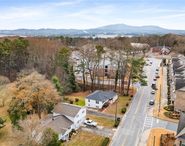 2790 Sardis Street - Photo Thumbnail 40
