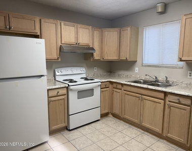 5120 Westchase Court - Photo Thumbnail 5