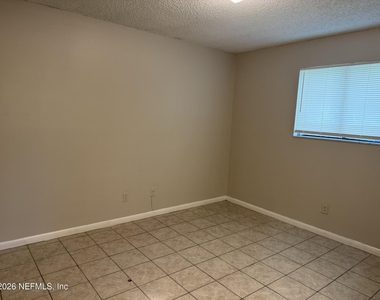 5120 Westchase Court - Photo Thumbnail 6