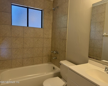 5120 Westchase Court - Photo Thumbnail 9