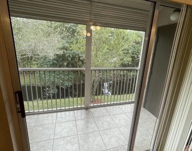 8820 Royal Palm Boulevard - Photo Thumbnail 12