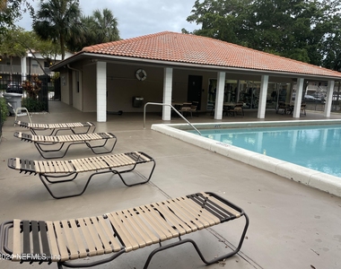 8820 Royal Palm Boulevard - Photo Thumbnail 14