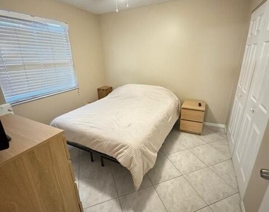 8820 Royal Palm Boulevard - Photo Thumbnail 8