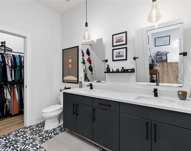 112 Rogers Street Ne - Photo Thumbnail 25