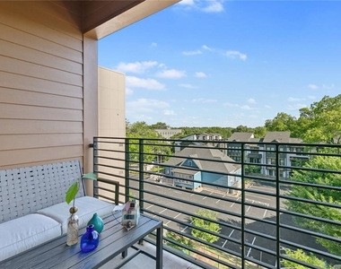 112 Rogers Street Ne - Photo Thumbnail 16